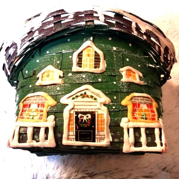 VINTAGE (1970's) Handcrafted Rare Woven Handpainted Christmas‎ Basket 10"… - Picture 12 of 14